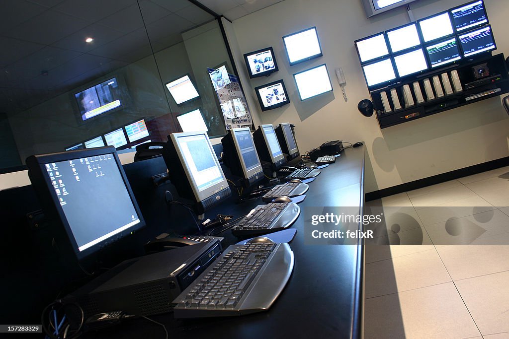 Ops Room Setting Operations Room High-Res Stock Photo - Getty Images