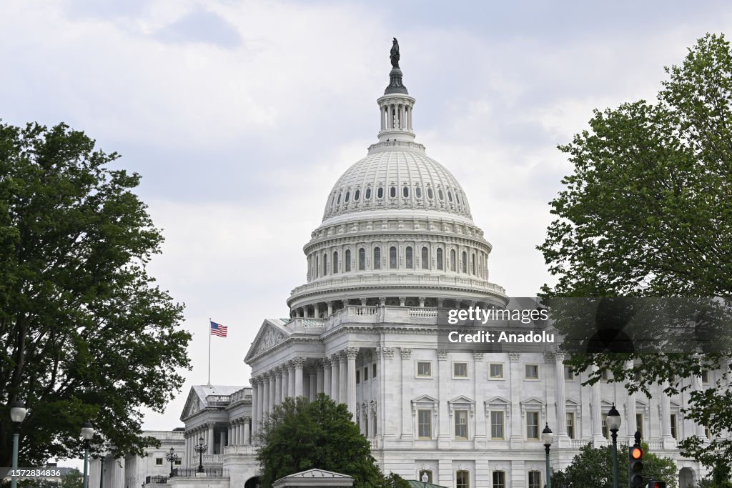 Police clear US Senate office buildings after report of active shooter
