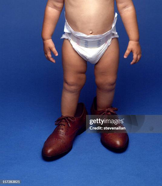 baby bein - adult diapers stock-fotos und bilder