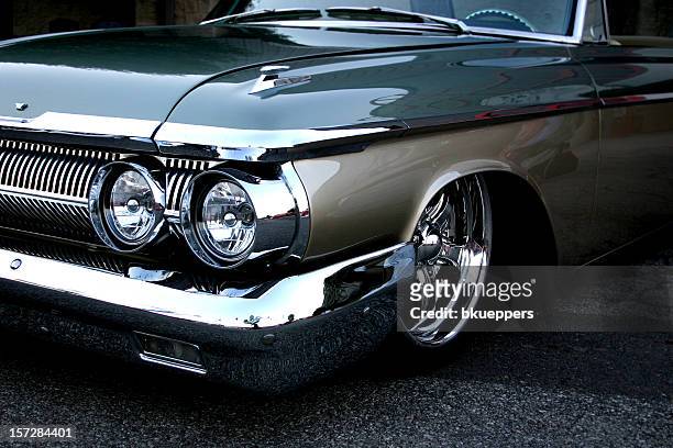 low sedan - classic car restoration stockfoto's en -beelden