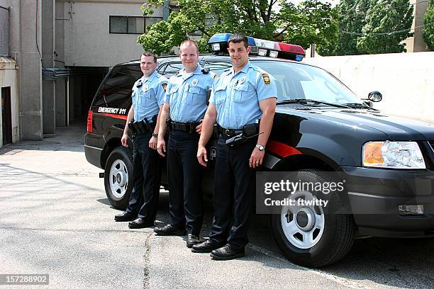 Police Full Body 41,576 Police Full Body Stock Photos, High-Res Pictures, and Images ...