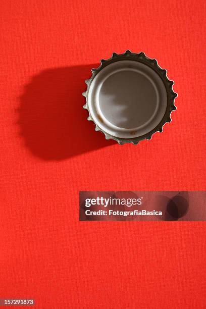 bottle cap - bottle top stock-fotos und bilder