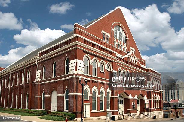 le ryman auditorium - nashville photos et images de collection