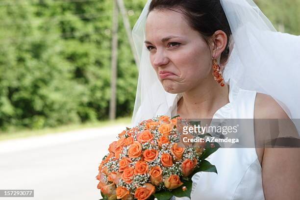 infelice sposa - sposa foto e immagini stock