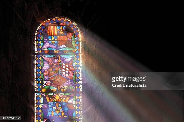 church window - stained glass stockfoto's en -beelden