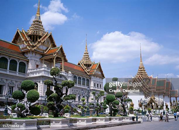 grand palace in bangkok against clear blue sky - royal palace bildbanksfoton och bilder