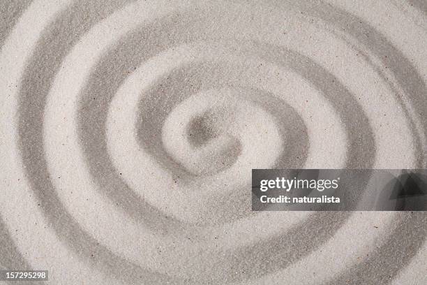 Pin Shape Sand 1,006 Spiral Sand Stock Photos, High-Res Pictures, and Images - Getty ...