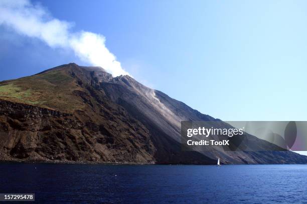 stromboli - stromboli stock-fotos und bilder