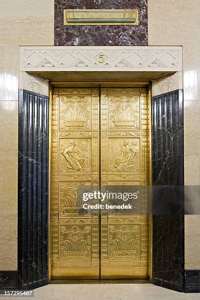 elevator - elevator door stock pictures, royalty-free photos & images