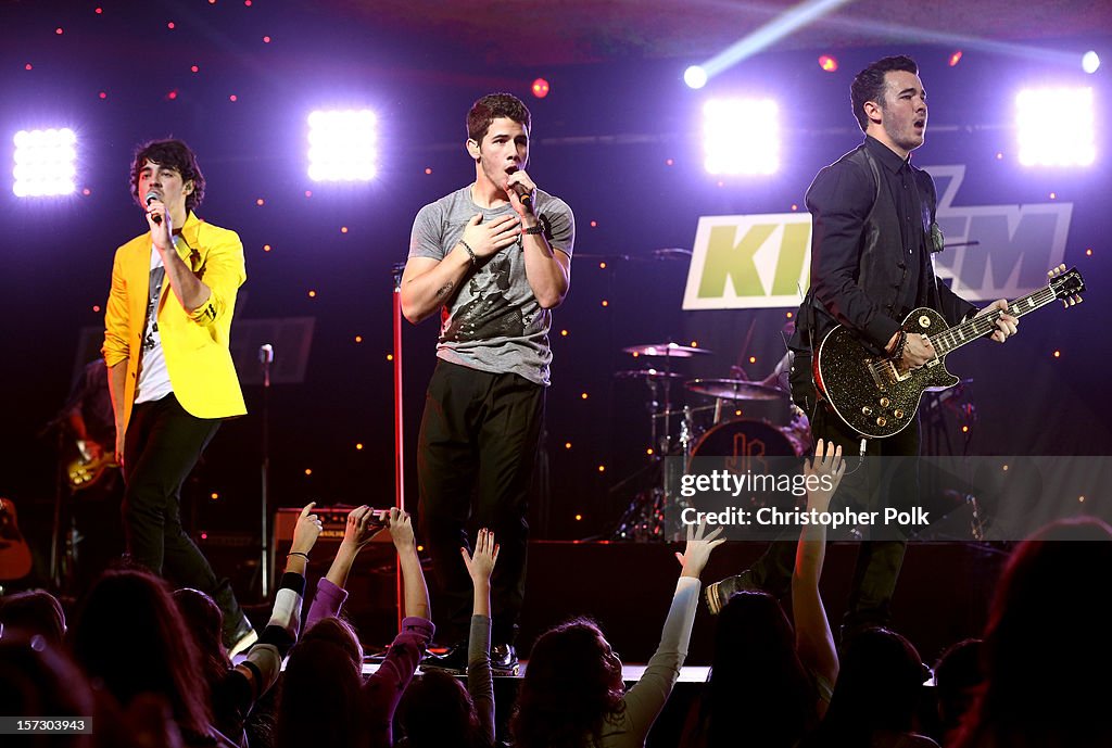 KIIS FM's 2012 Jingle Ball - Night 1 - Show