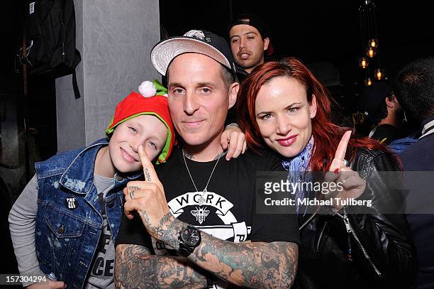 Musician Toby Morse , actress Juliette Lewis and Morse's son attend the launching of the One Life One Chance web store on December 1, 2012 in Los...