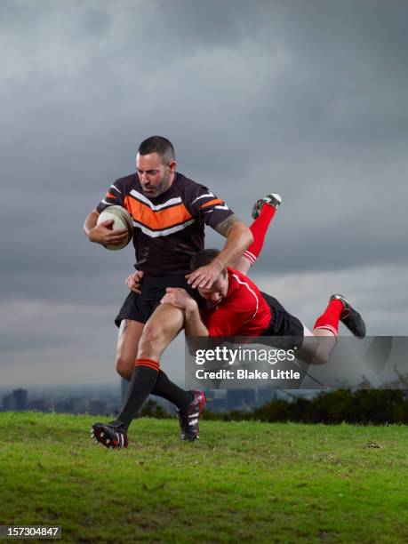 rugby tackle. - rugby tackle stockfoto's en -beelden