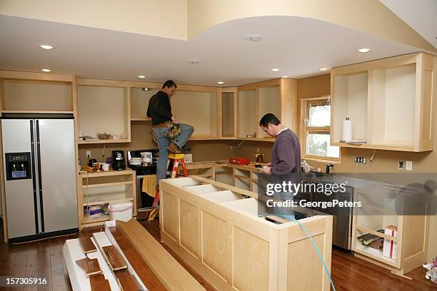 kitchen remodel - cabinet 個照片及圖片檔