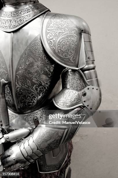 armor - harnas stockfoto's en -beelden