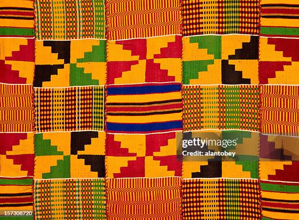 ghana: kente tradicional tela (frontera detalle - ghana africa fotografías e imágenes de stock