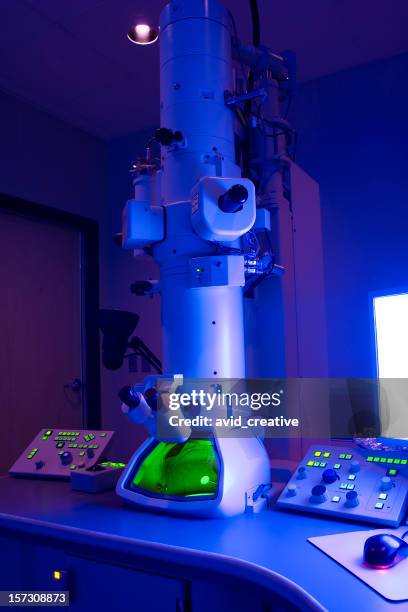 electron microscope - elektronenmicroscopisch-beeld stockfoto's en -beelden