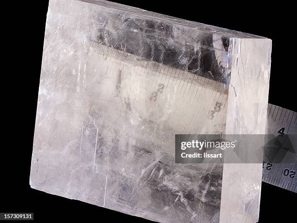 rocks and minerals - optical calcite - calciumcarbonaat stockfoto's en -beelden