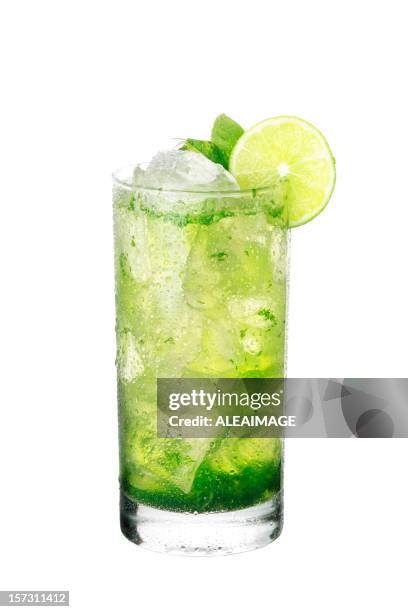 mojito cocktail - cocktail isolated stock-fotos und bilder