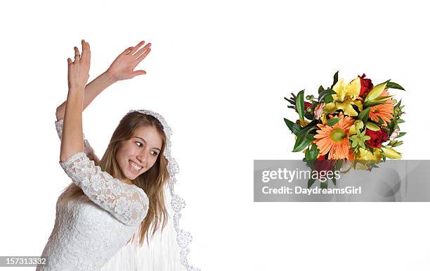 bride tossing bouquet - bouquet toss stock pictures, royalty-free photos & images