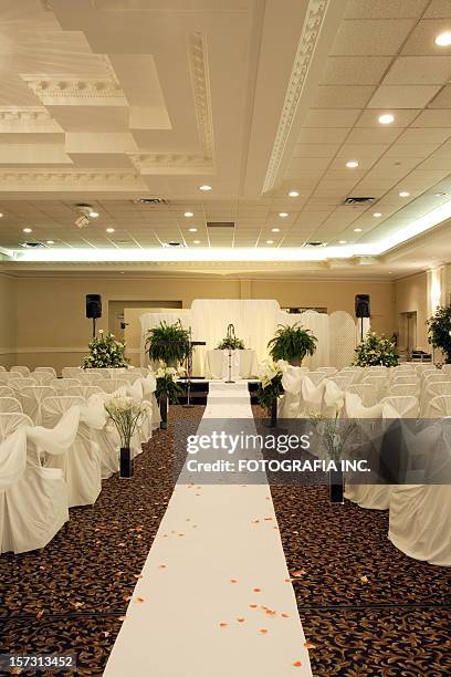 wedding hall - wedding ceremony aisle stock pictures, royalty-free photos & images