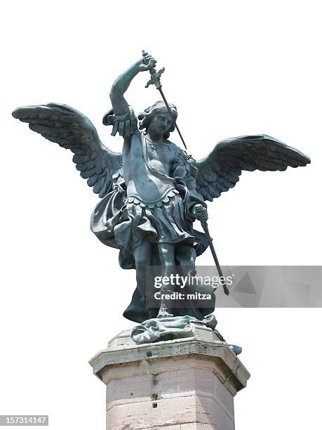 st. michael estátua-roma - arcanjo imagens e fotografias de stock