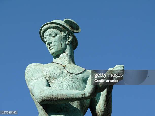 torso of mercury statue - mercurius stockfoto's en -beelden