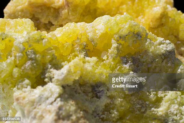 rocks and minerals - sulfur - sulphur stock pictures, royalty-free photos & images