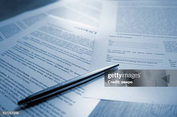 contract - legal paper bildbanksfoton och bilder