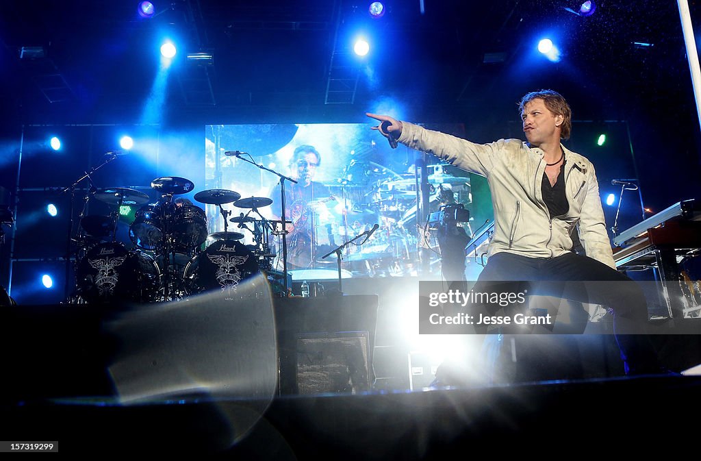 MasterCard Priceless Los Angeles Presents GRAMMY Artists Revealed Featuring Bon Jovi