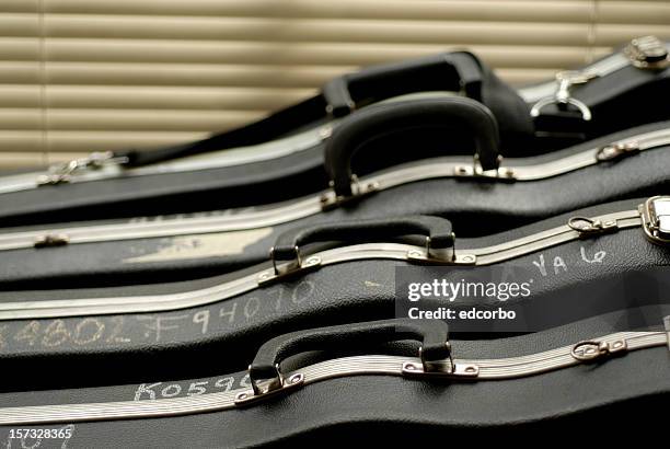 violin class - instrument case stock pictures, royalty-free photos & images