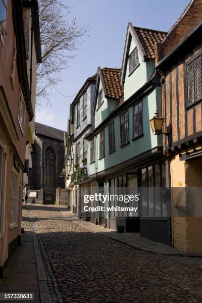 elm hill, norwich - elm street stock pictures, royalty-free photos & images