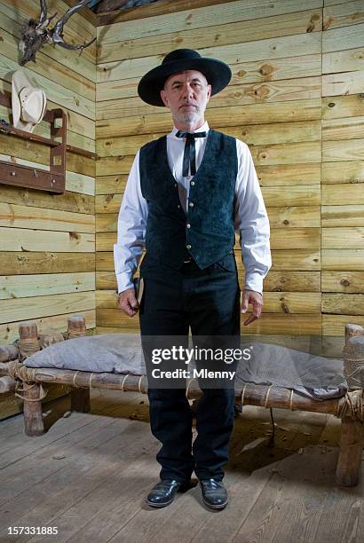 the preacher - amish people stockfoto's en -beelden