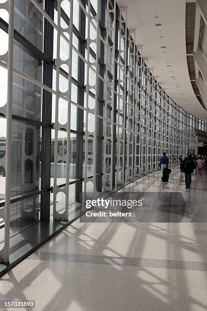 airport - newark liberty international airport stock pictures, royalty-free photos & images