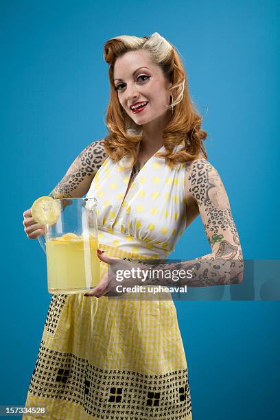 retro lemonade series - pin up girl tattoo 個照片及圖片檔