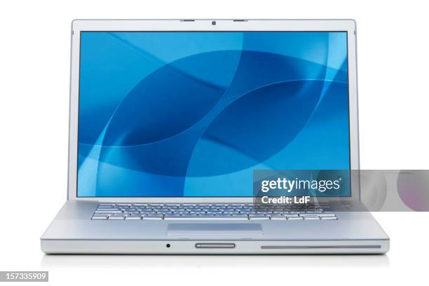 aluminium laptop mit desktop - screen saver stock-fotos und bilder