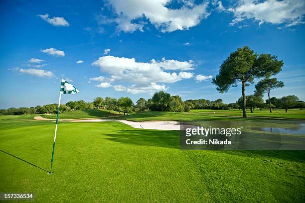 beautiful golf park - golf course stock pictures, royalty-free photos & images