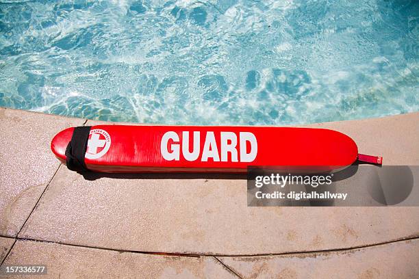 life guard preserver - bademeister stock-fotos und bilder