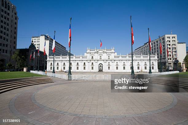 presidential palace chile - plaza de la moneda stock pictures, royalty-free photos & images