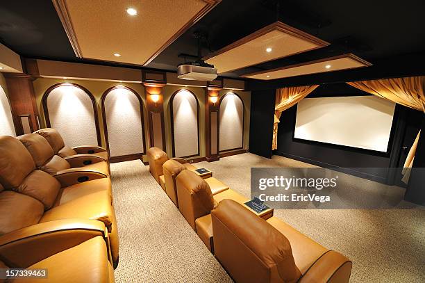 luxo home theater - entertainment center - fotografias e filmes do acervo