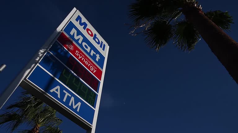 Mobil Ras 60 Mobil Gas Station Logo Stock Videos, Footage, & 4K Video Clips ...