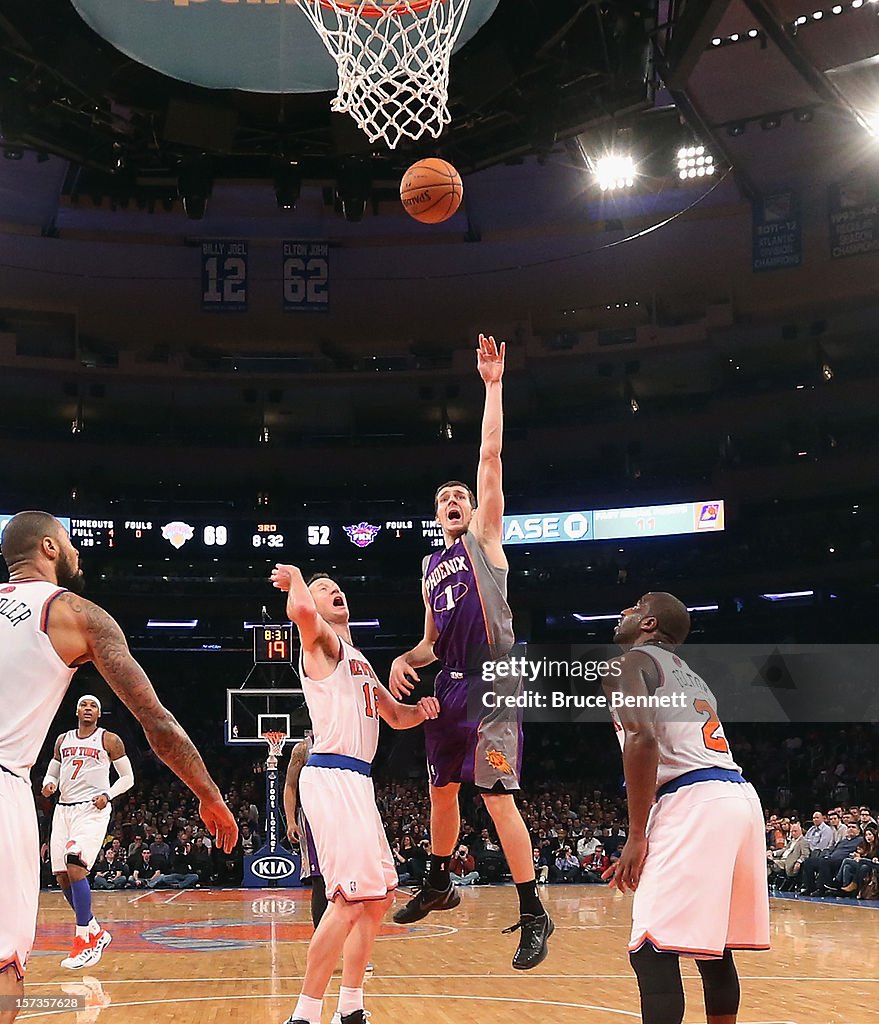 Phoenix Suns v New York Knicks