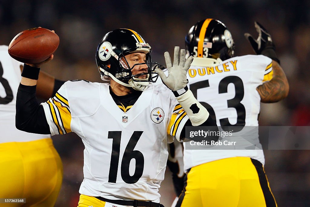 Pittsburgh Steelers v Baltimore Ravens