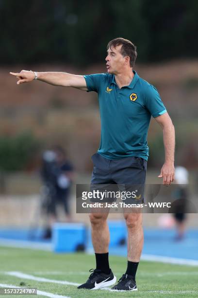 Julen Lopetegui, Manager of Wolverhampton Wanderers gives his team instructions during the pre-season friendly match between FC Porto and...