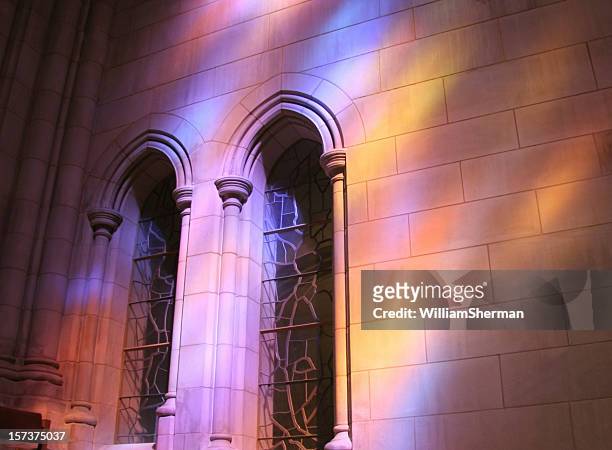 kathedrale farben - national cathedral stock-fotos und bilder