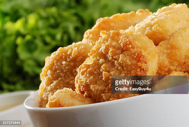 nuggets de poulet - chicken nugget photos et images de collection