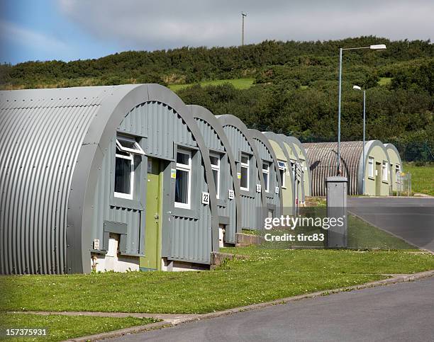 ww2 nissan huts - barracks 個照片及圖片檔