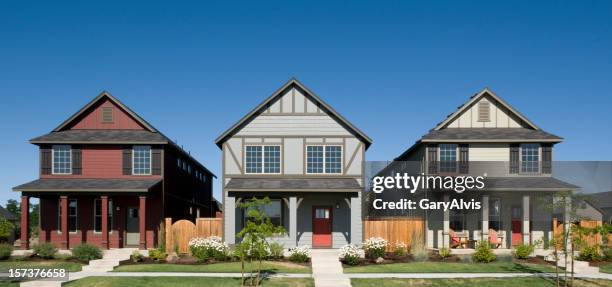 row houses - terraced house stock-fotos und bilder