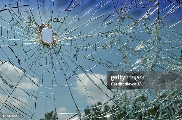 shattered windshield - broken glass car stock pictures, royalty-free photos & images