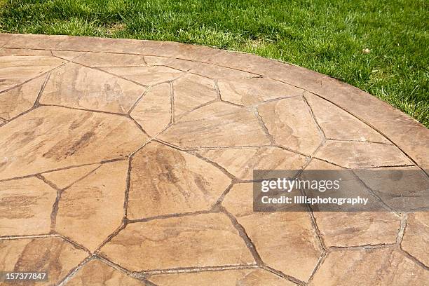 stamped concrete patio - stamped concrete stockfoto's en -beelden