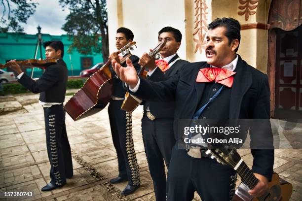 mariachi - mariachi band stockfoto's en -beelden